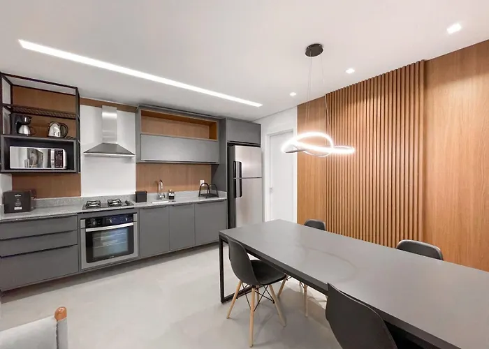 Flat Moderno E Amplo Ao Lado Do Shopping Cg