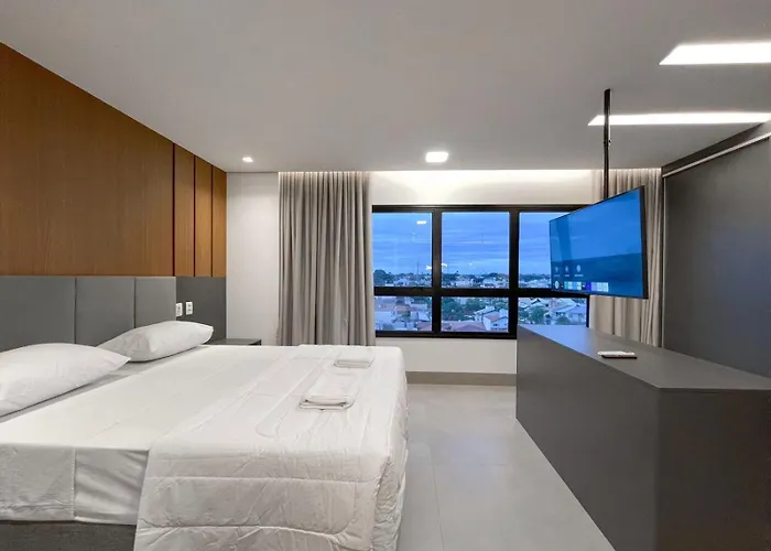 Flat Moderno E Amplo Ao Lado Do Shopping Cg